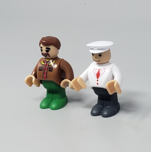 Set Of 2 Playhouse Doll Figure Toys - Picture 8 of 10